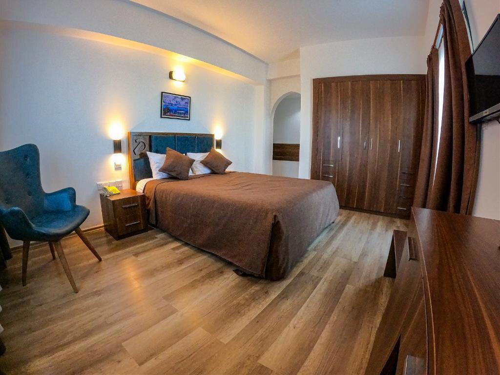 Dorana Hotel