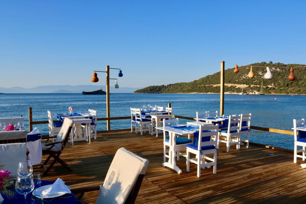 Lavinya Otel