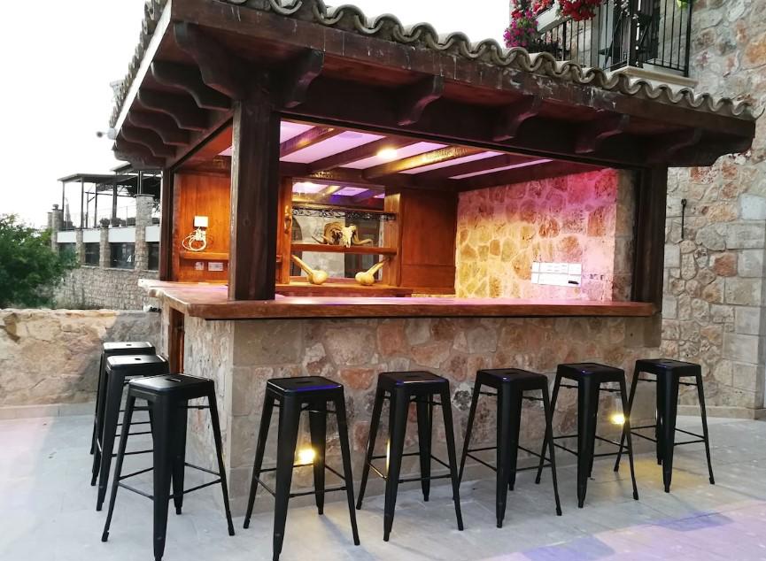 Hanna Koumi Boutique Hotel