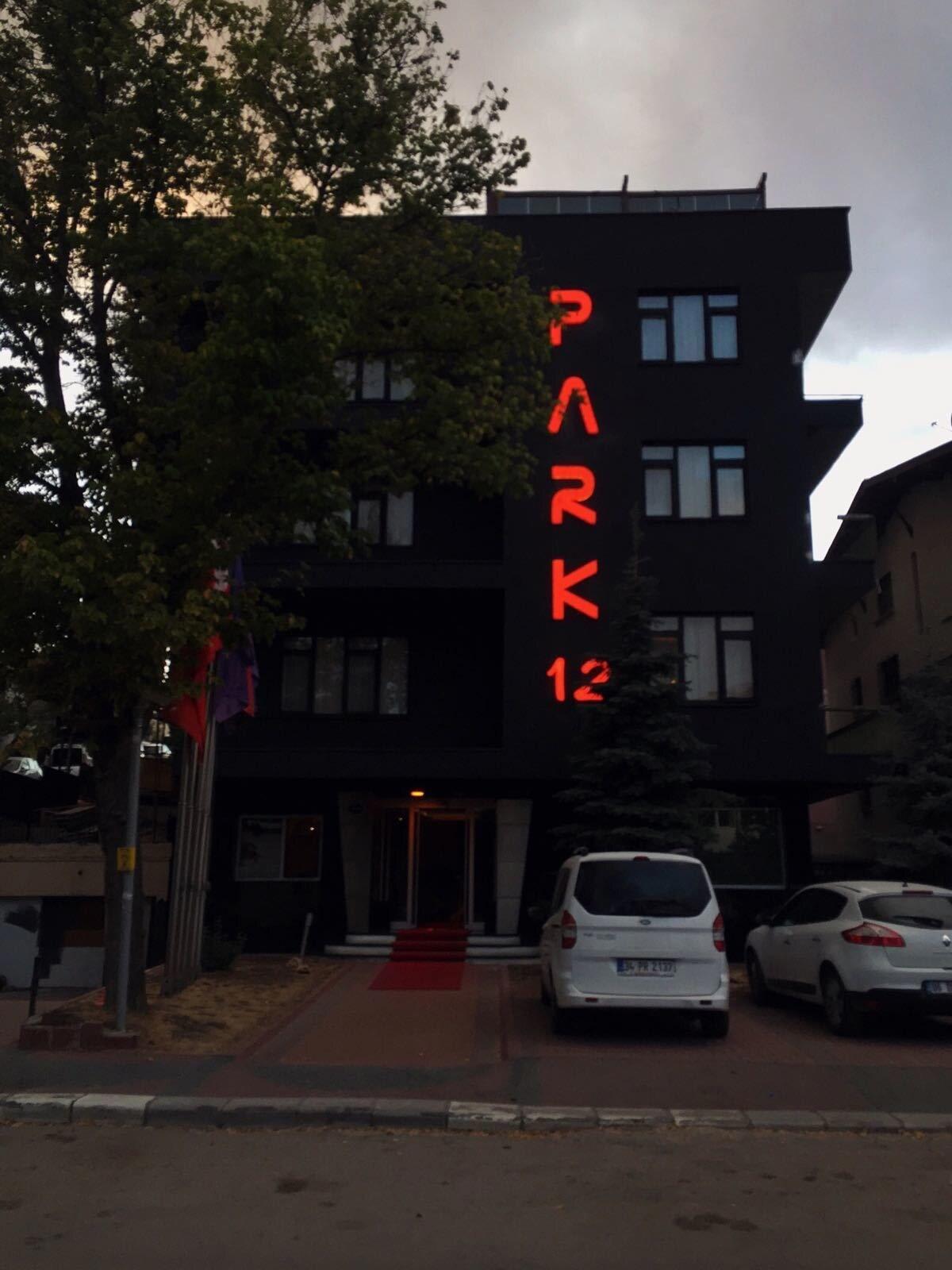 Park 12 Apart Hotel