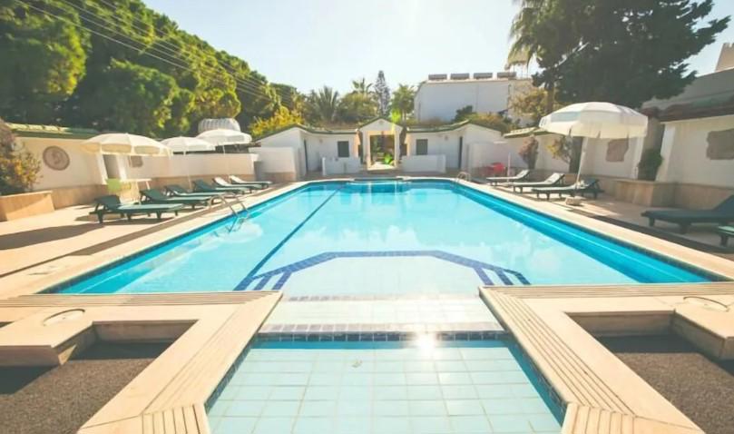 Red Point Holiday Village