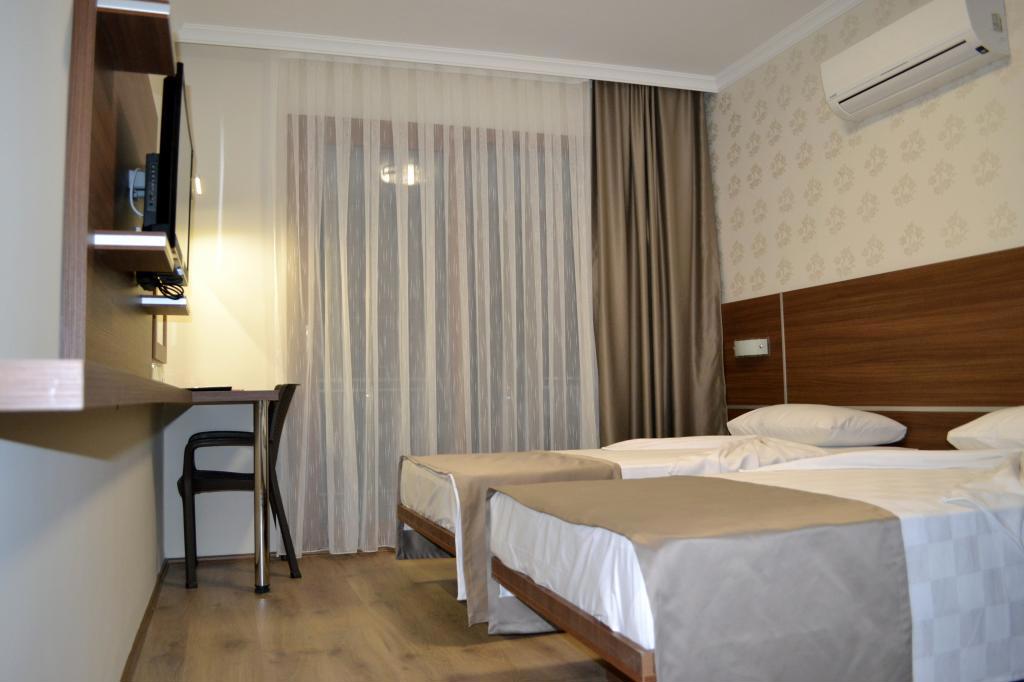 Güllük Life Hotel