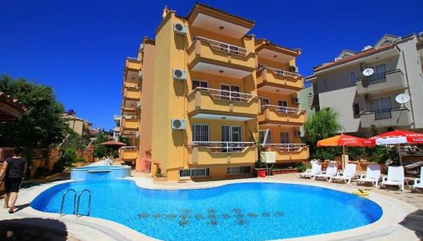 Murat Selçuk Apart
