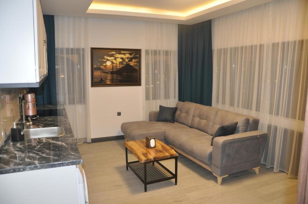Golaz Suit Otel