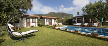 Bal Badem Bungalov