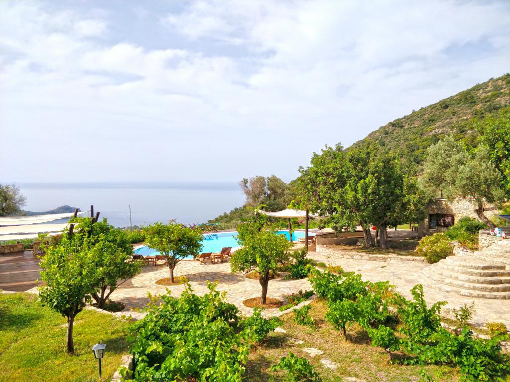 Zephyros Hotel
