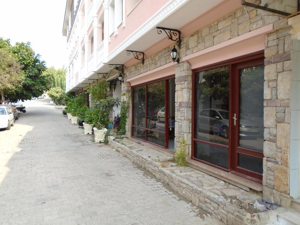 Laçin Apart Otel