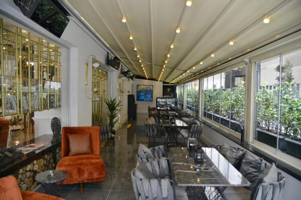 A11 Hotel Exclusive