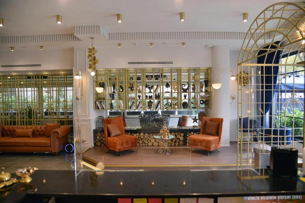 A11 Hotel Exclusive