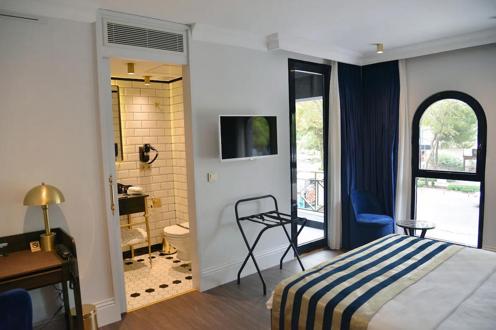 A11 Hotel Exclusive