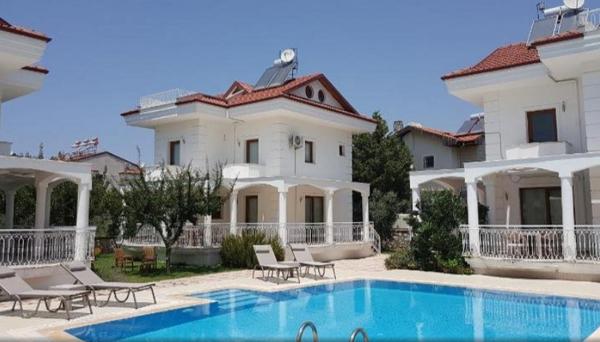 Villa Ekin