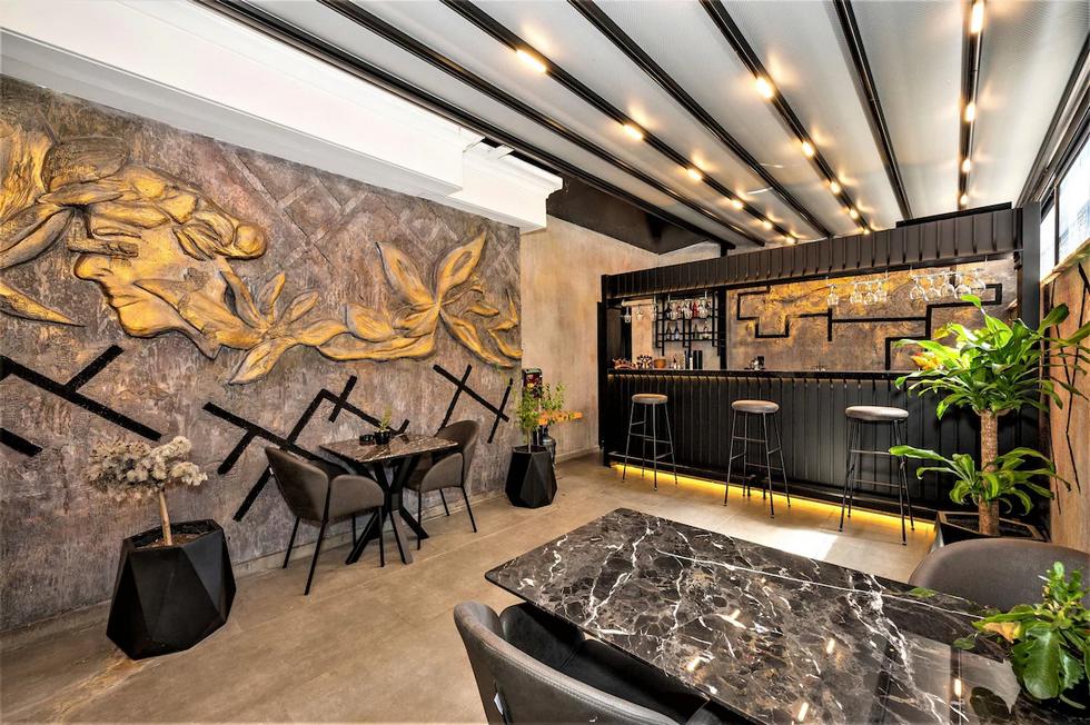 Confores Hotel