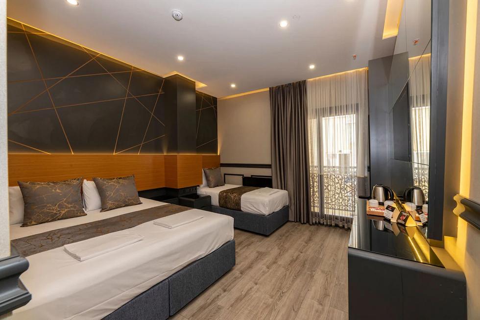 Confores Hotel