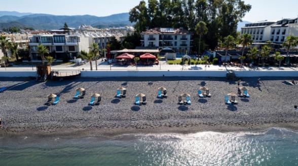 Uras Beach Hotel