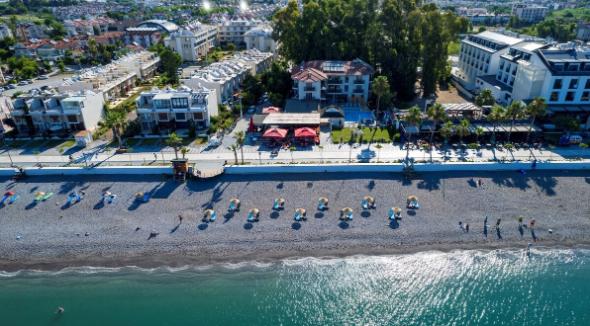 Uras Beach Hotel