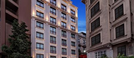 Dora Pera Hotel