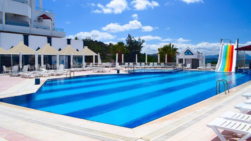 Roseira Beach Resort
