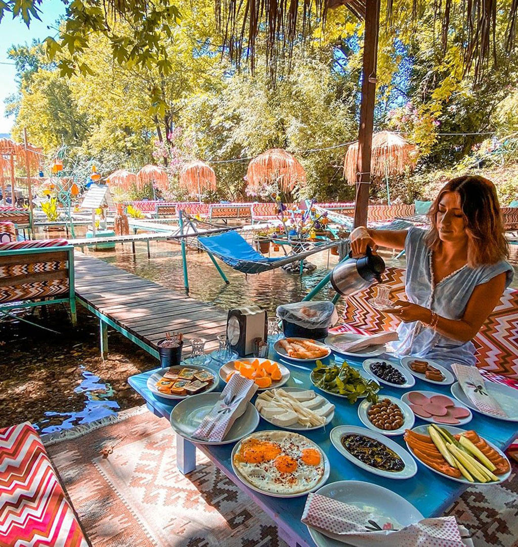 Adrasan River Hotel