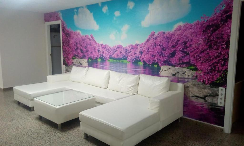 Adora Kız Ögrenci Yurdu