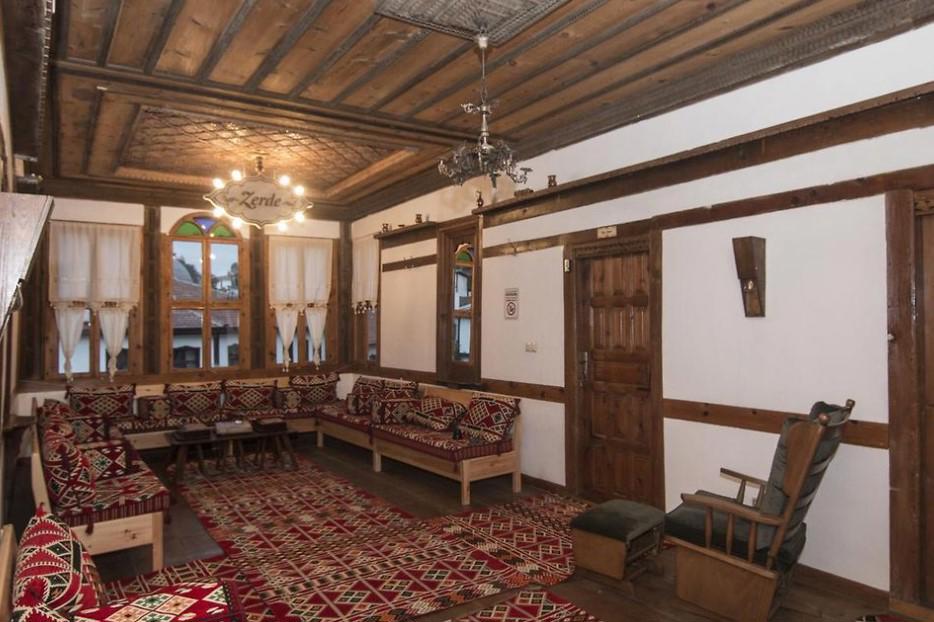 Zerde Konak