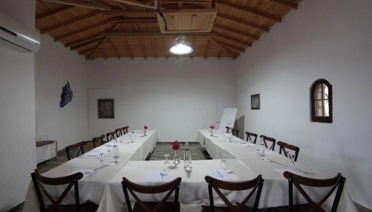 Vinifera Vineyards Hotel