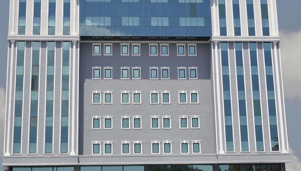 Adela Hotel