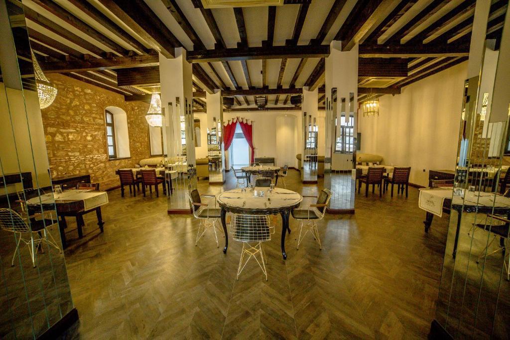 Panderma Port Hotel