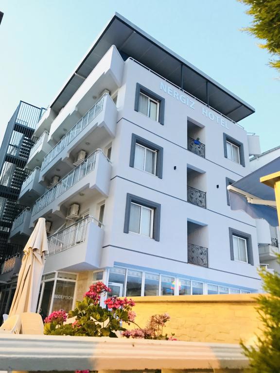Nergiz Hotel Sarımsaklı