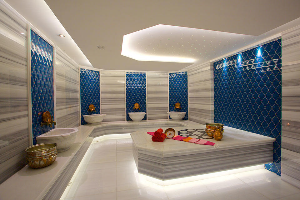 Dosso Dossi Hotels & Spa Downtown