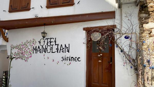 Otel Manolian