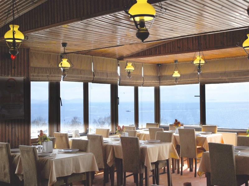 Grand Liza Hotel