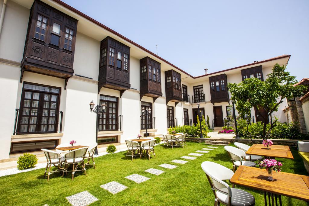 Livia Garden Hotel