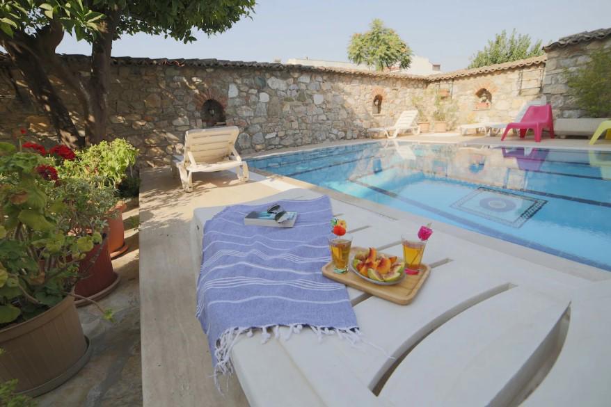 Nazar Hotel