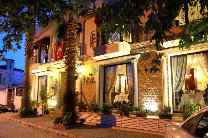 Saint John Hotel