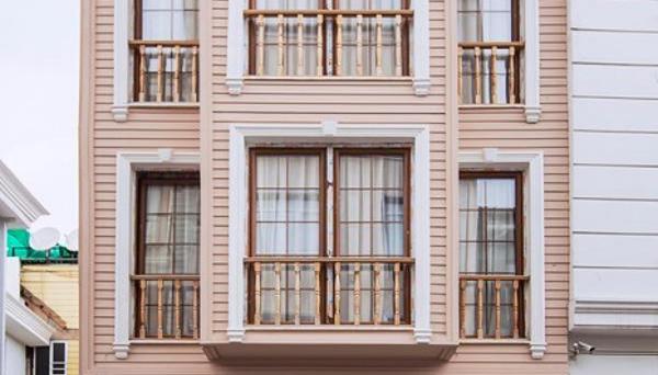 Bucoleon Hotel