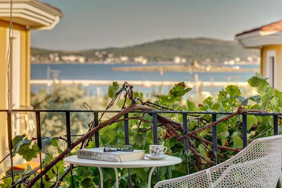 Cunda Battalos Küçük Otel +13