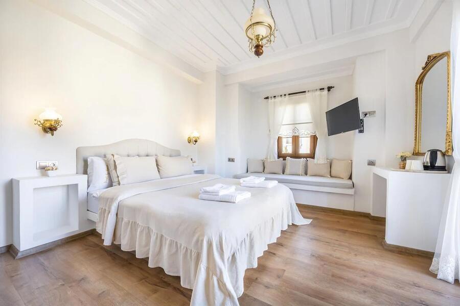 Vrodi By House