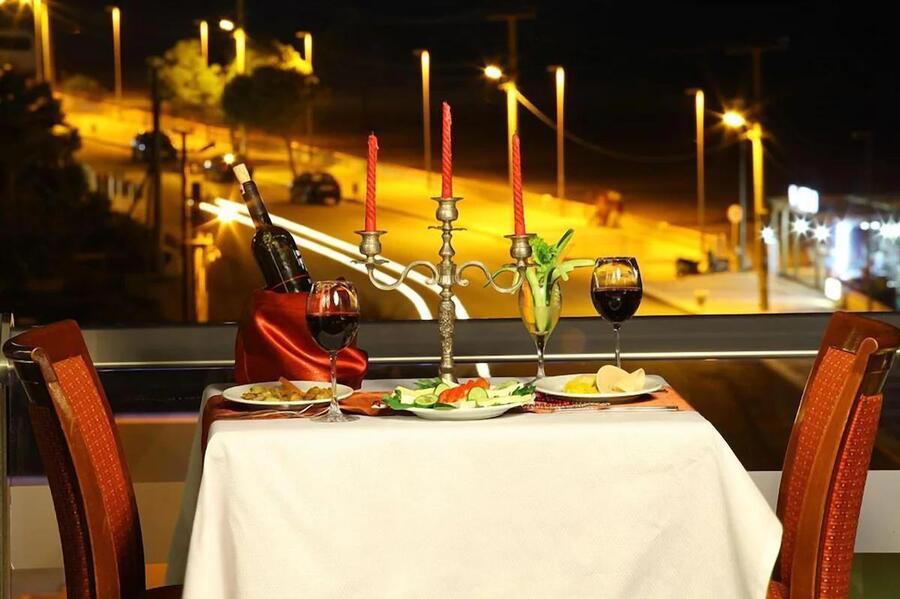 Acem Hotel