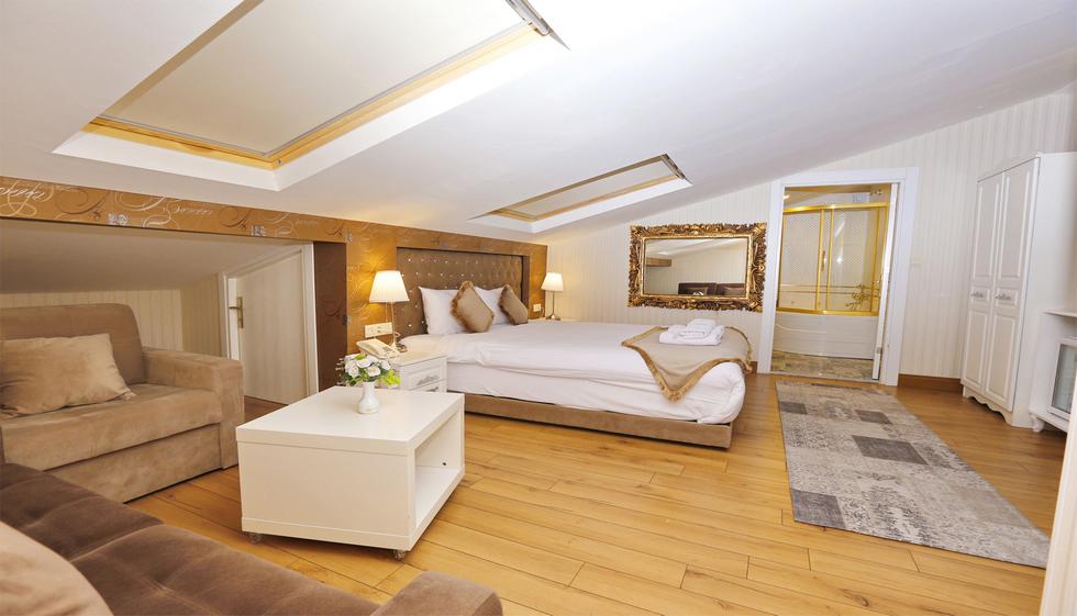 Diamond Royal Hotel