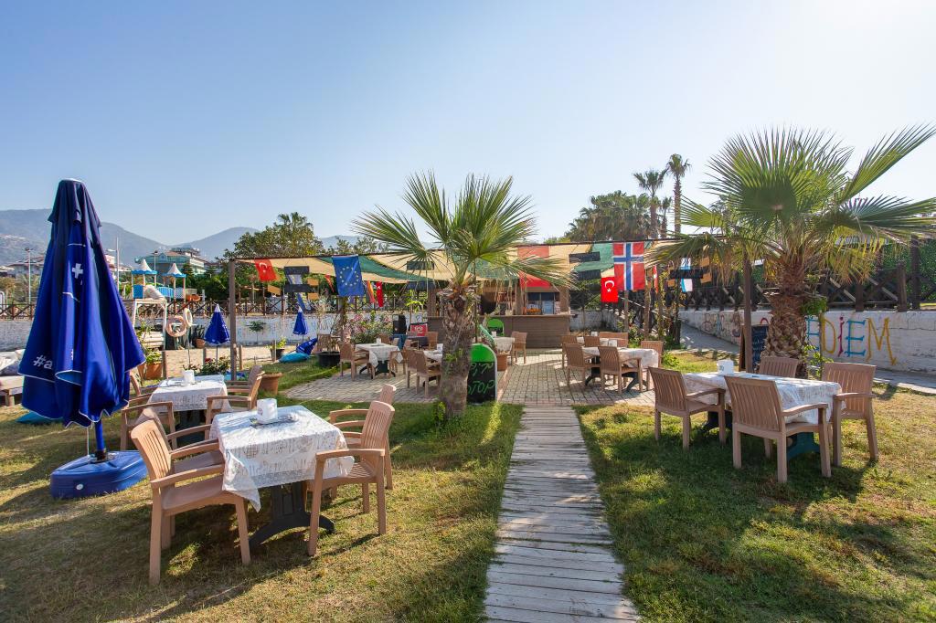 Aslan Corner Hotel