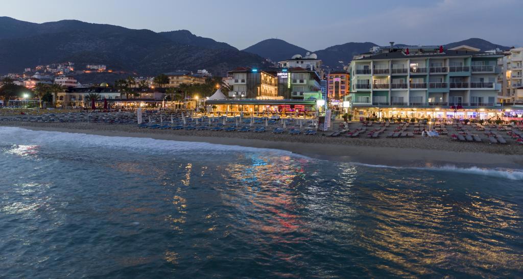 Royalisa Palmiye Beach Hotel