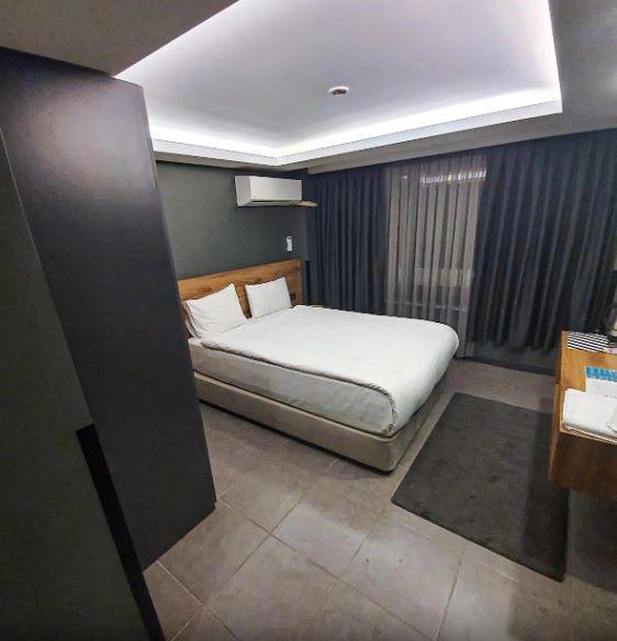 B Loft Hotel