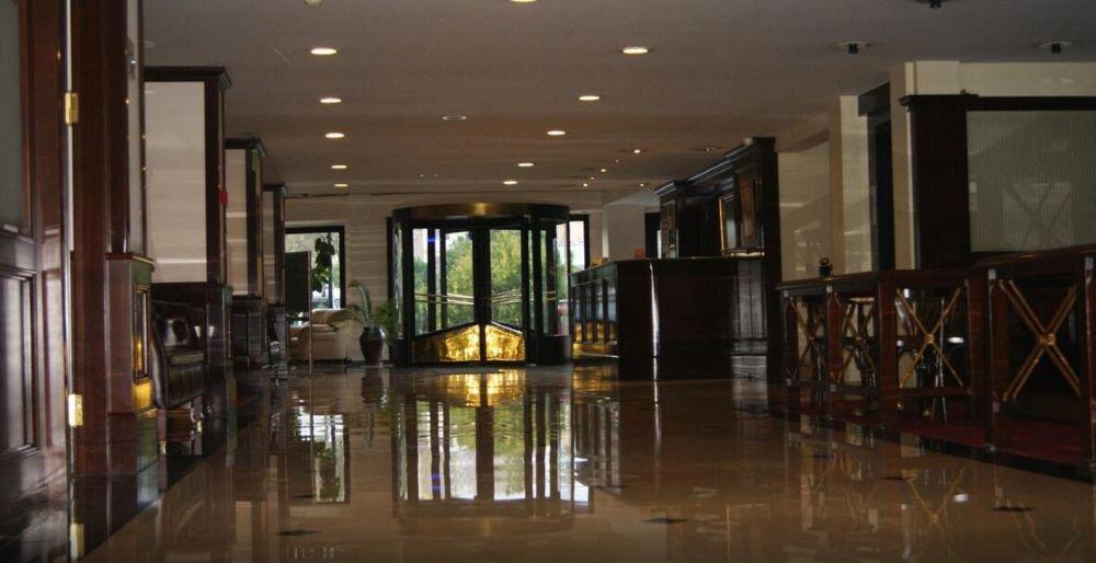 Central Hotel