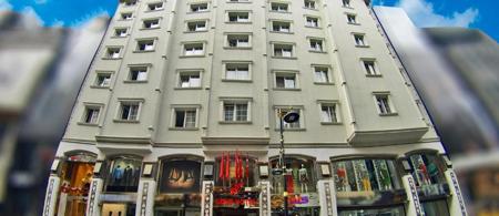 Gold Hotel