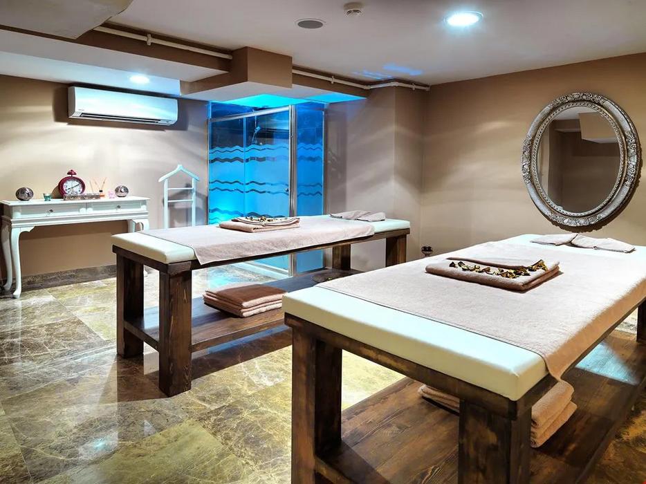 Business Life Boutique Hotel