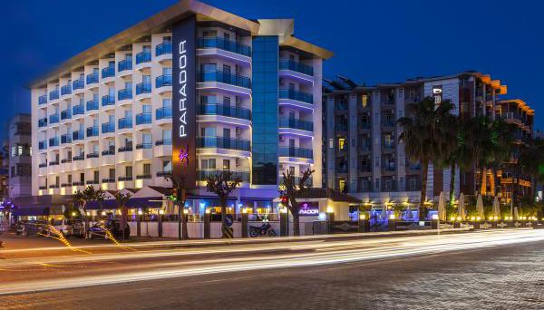 Parador Beach Hotel