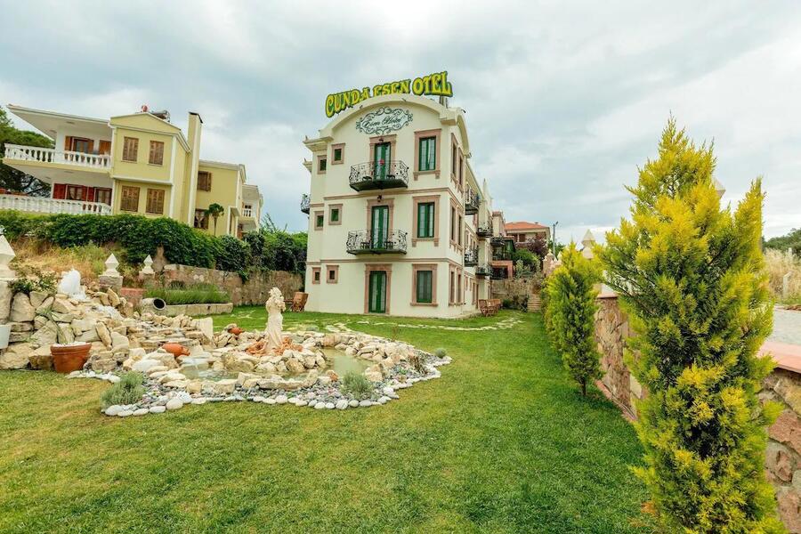 Cunda Esen Otel