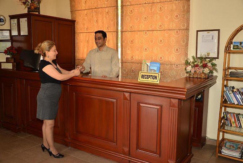 Azak Suit Apart Hotel