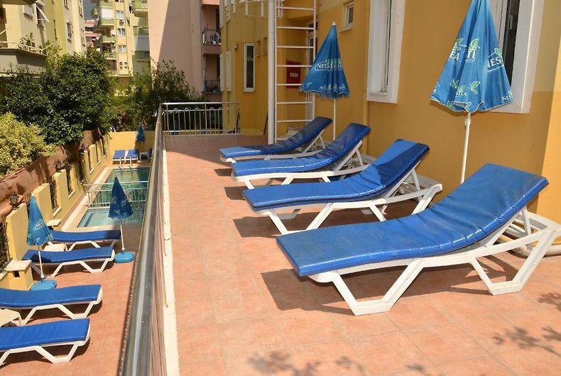 Azak Suit Apart Hotel