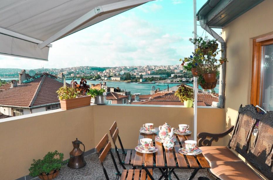 Rooftop Balat Rooms & Apartments